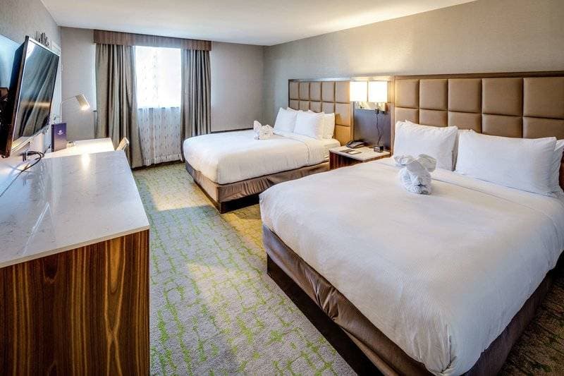 Double Tree by Hilton Huntington 30