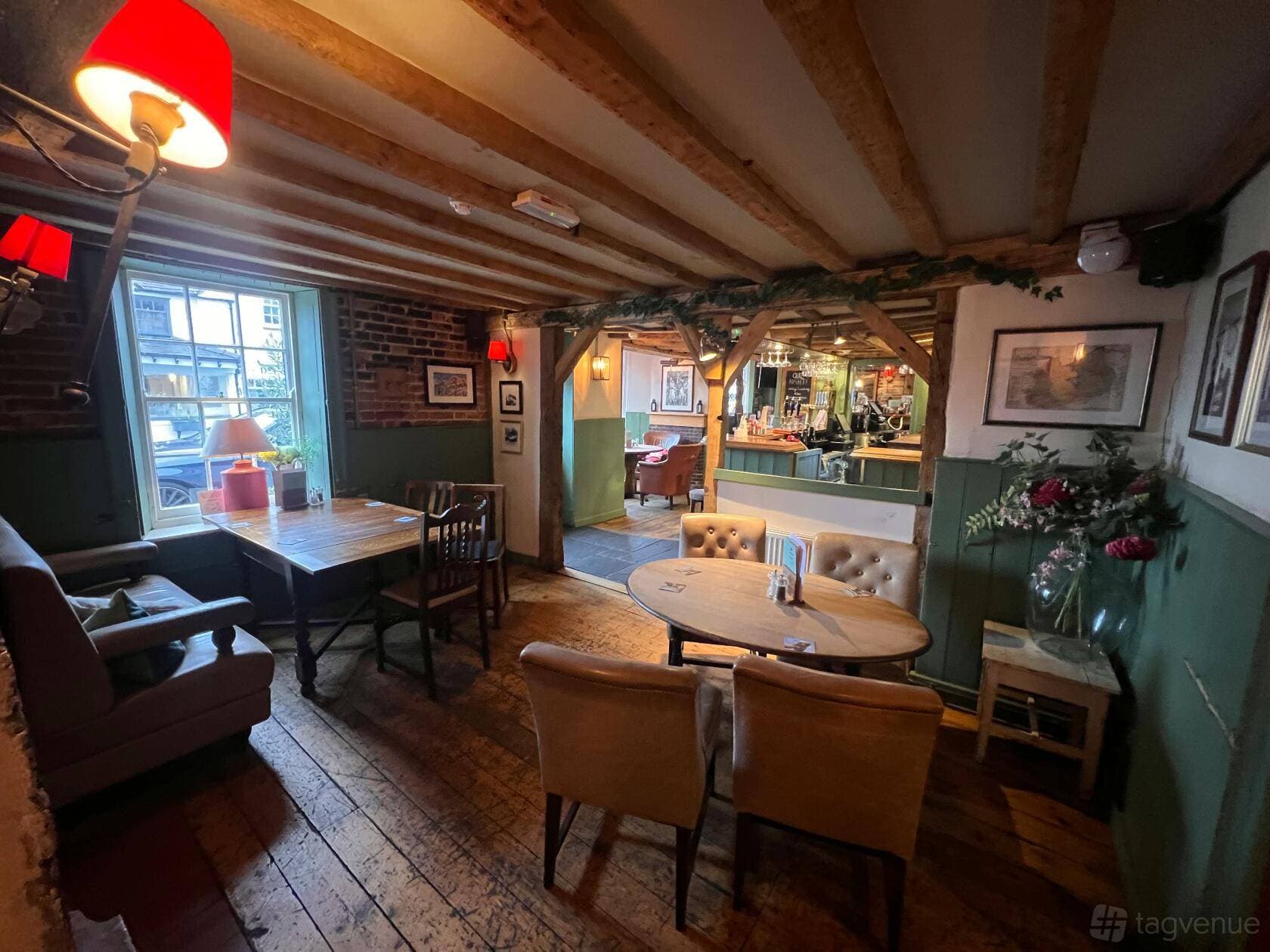 The Sun Inn, Chobham - A Heartwood Inn 42