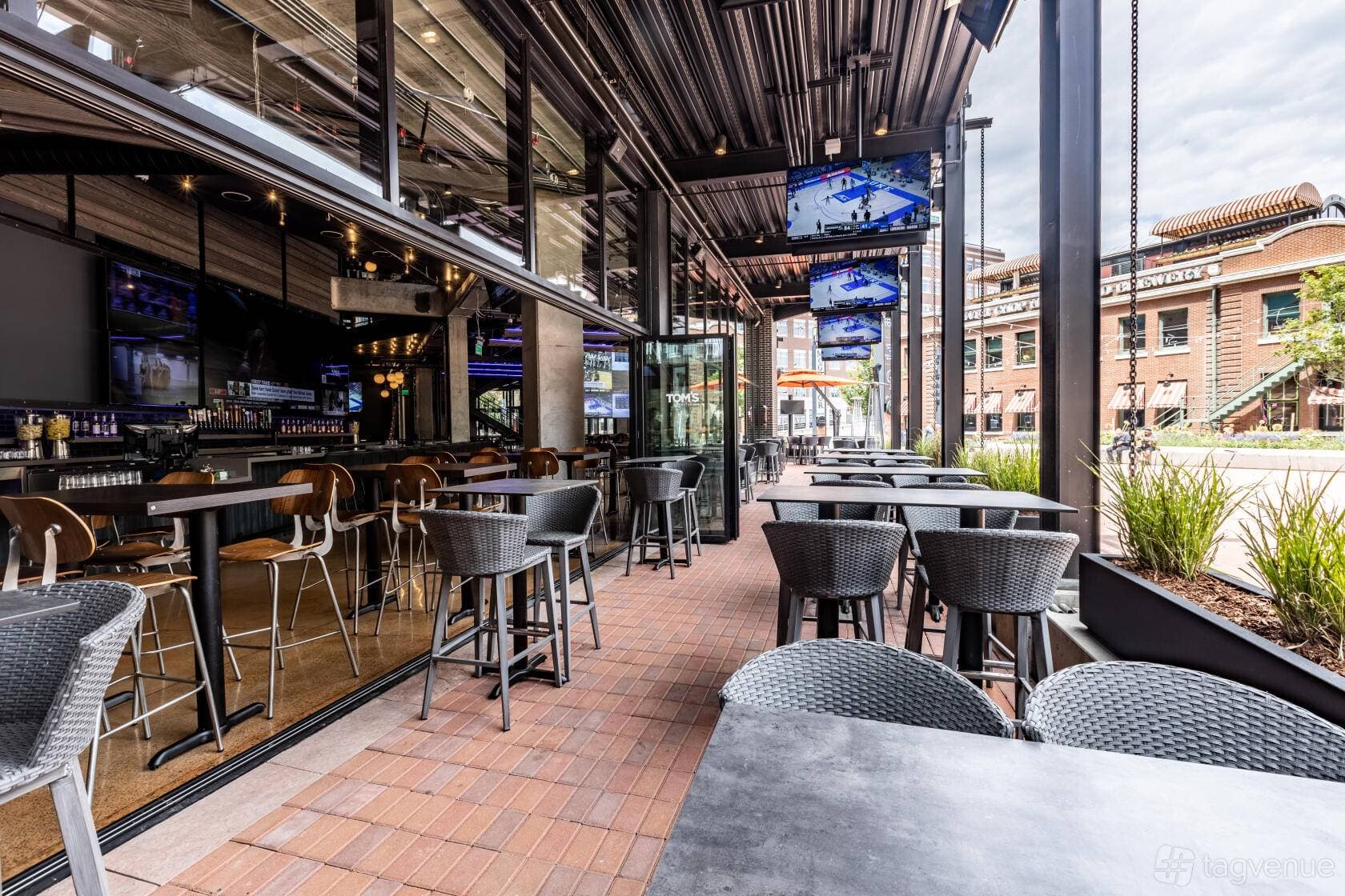 Tom's Watch Bar - Coors Field 32