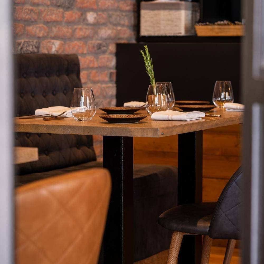 Stagier Bar 18