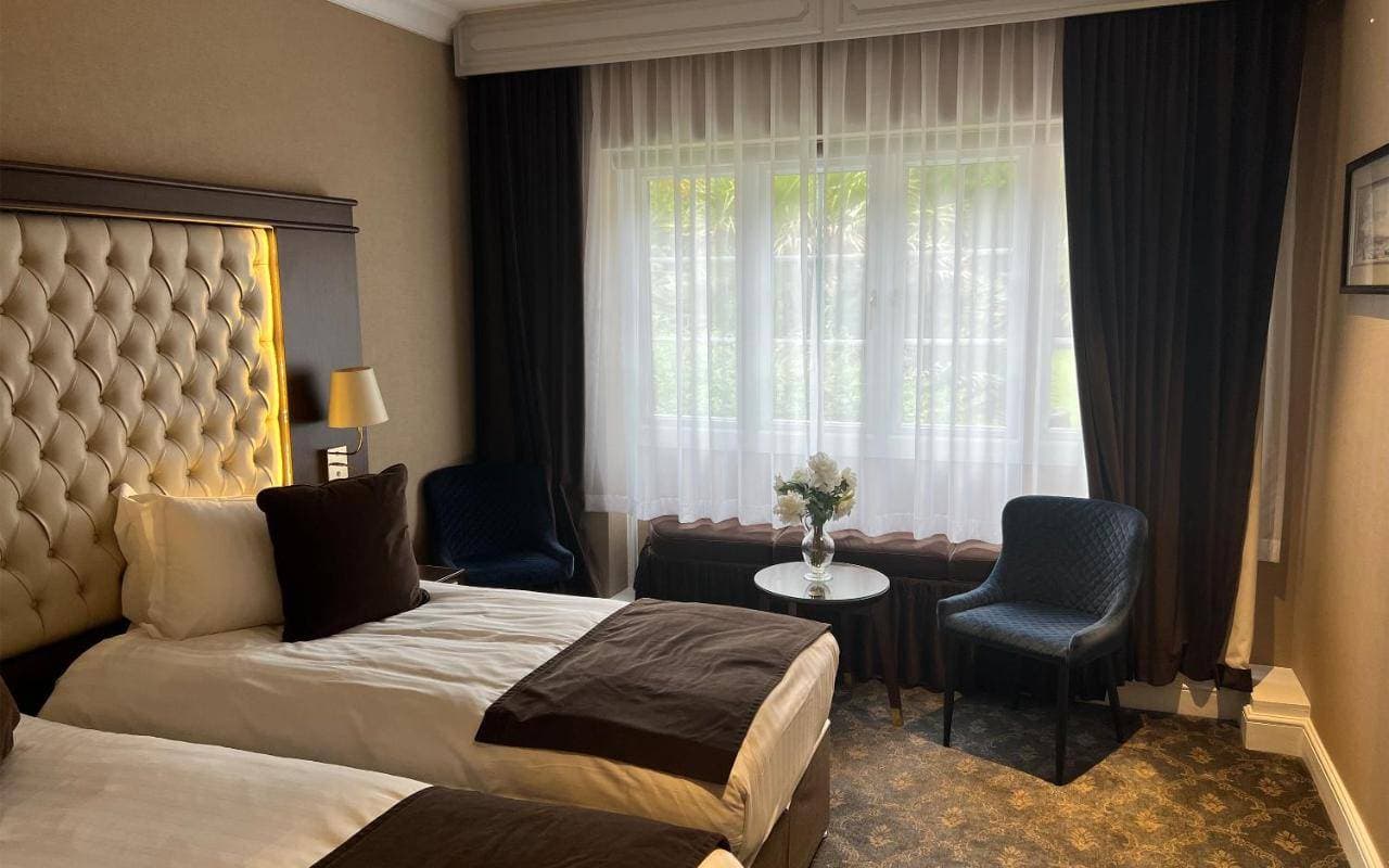 Warren House Hotel 19