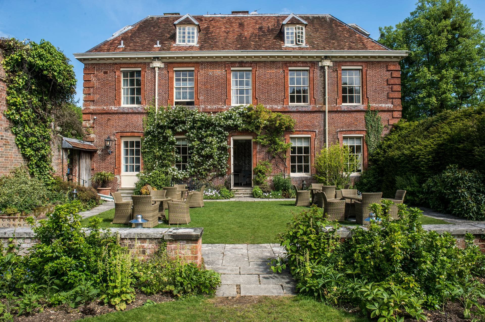 Lainston House, An Exclusive Hotel