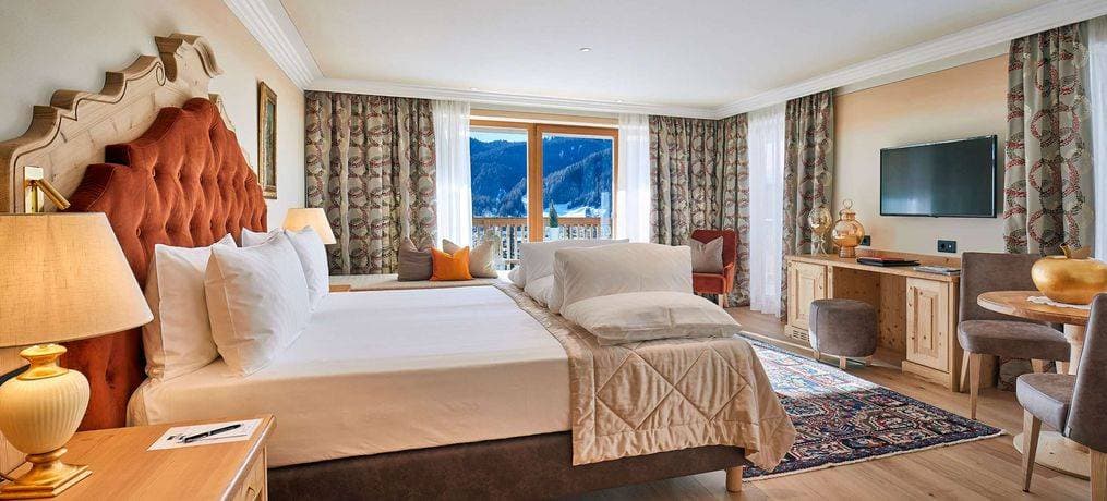 Hotel Sassongher 1