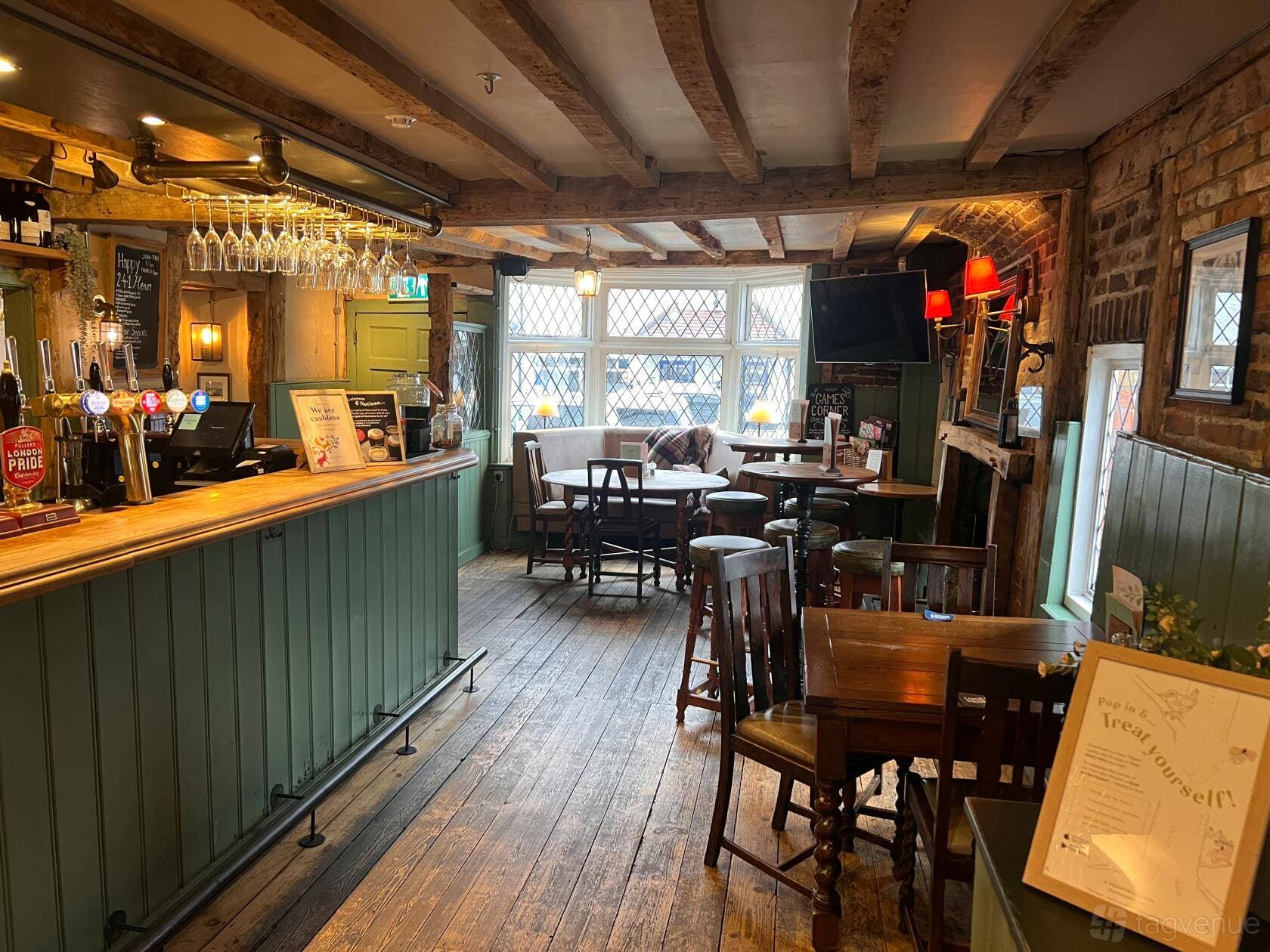 The Sun Inn, Chobham - A Heartwood Inn 56