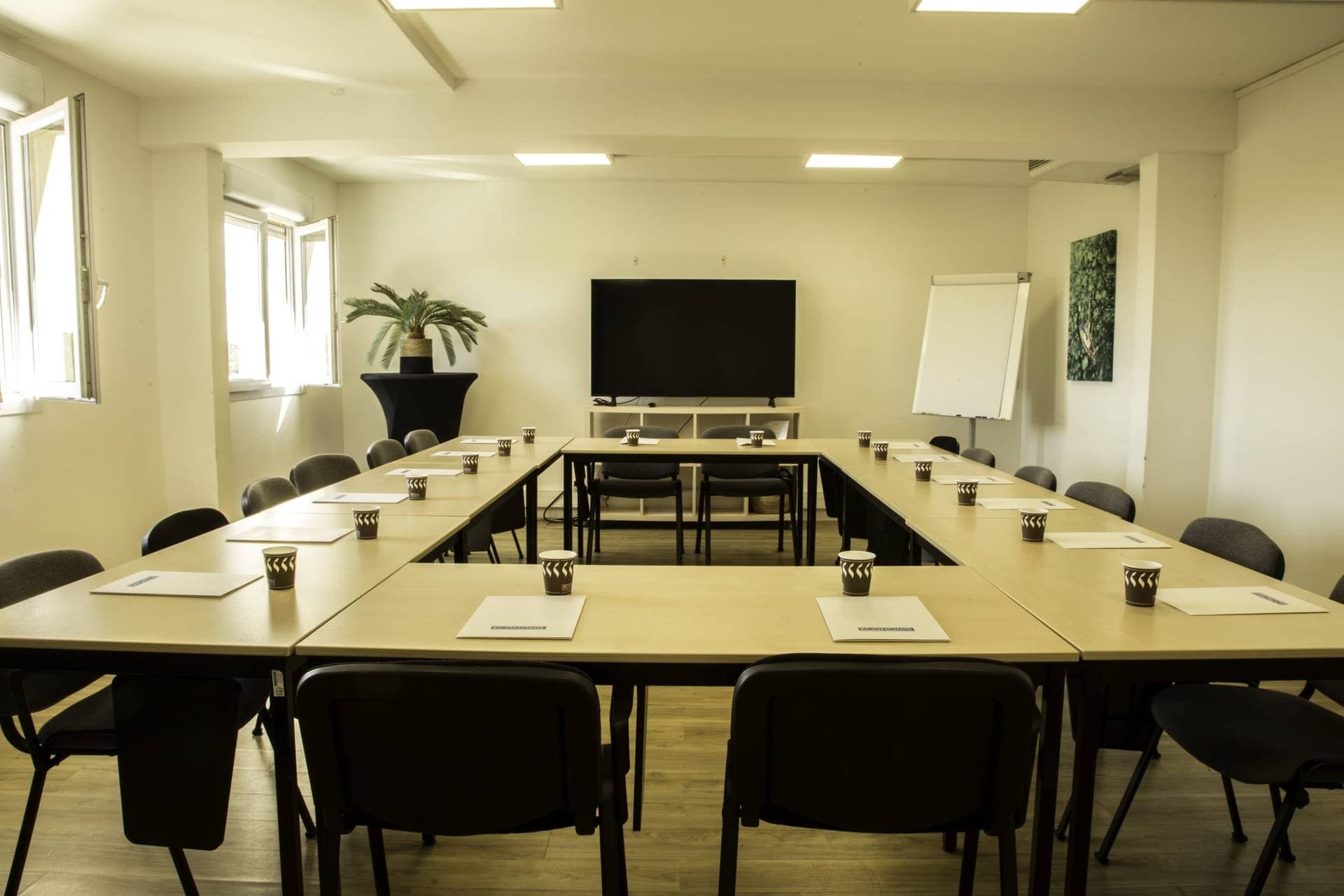 Centre d'affaires ECONOMIS 1