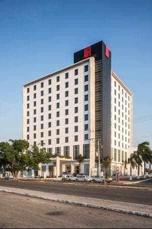 Fiesta Inn Merida 18