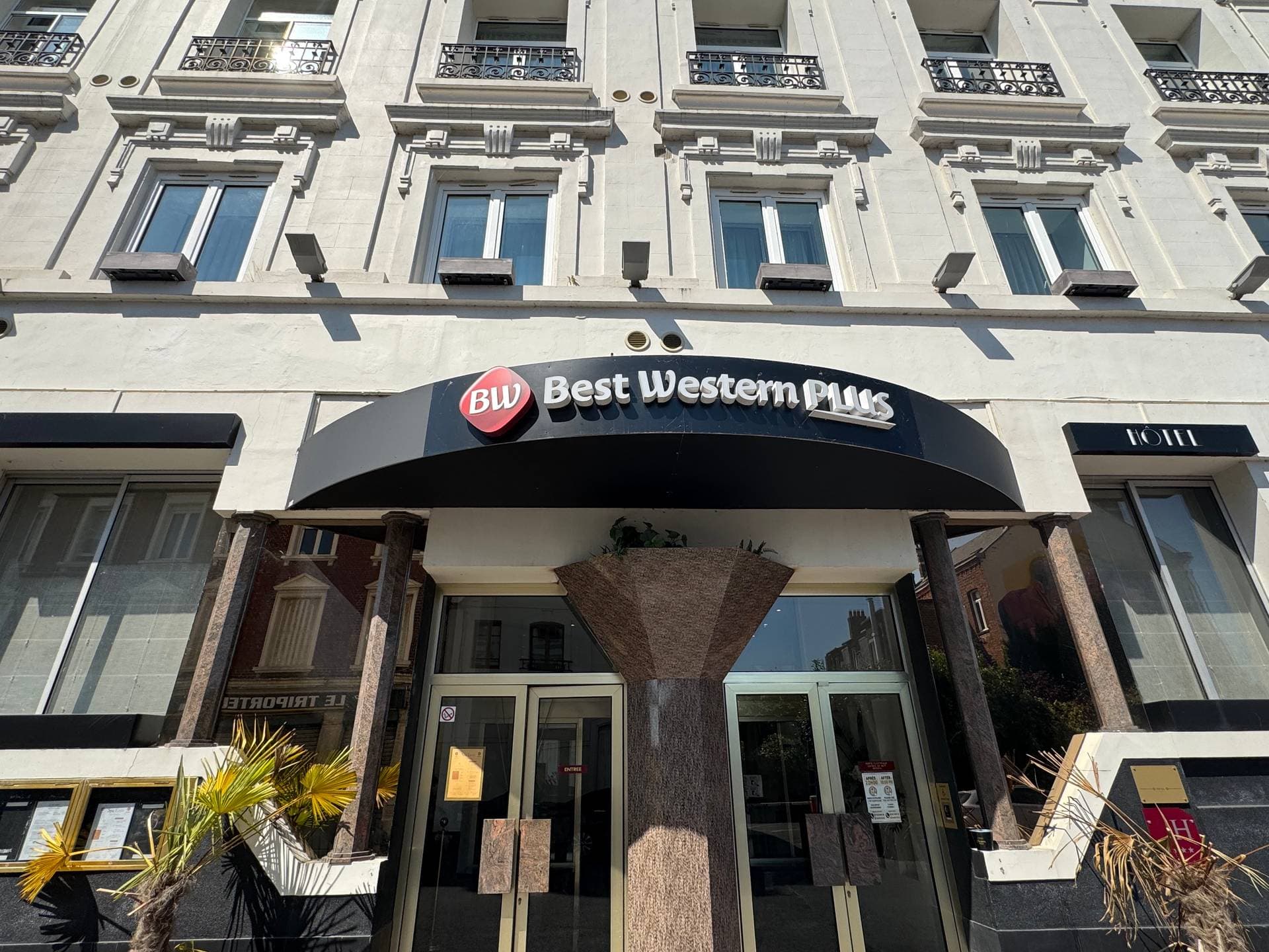 Best Western Plus Le Picardy 1