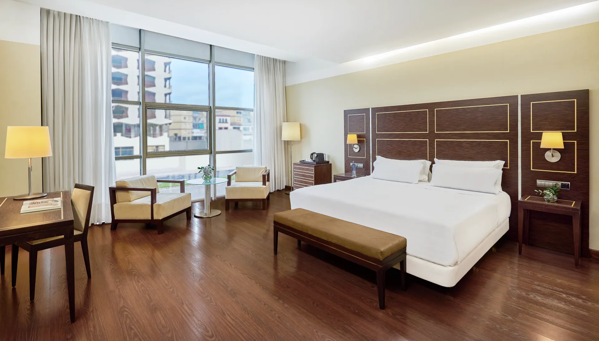 Gran Hotel Casino Extremadura 6
