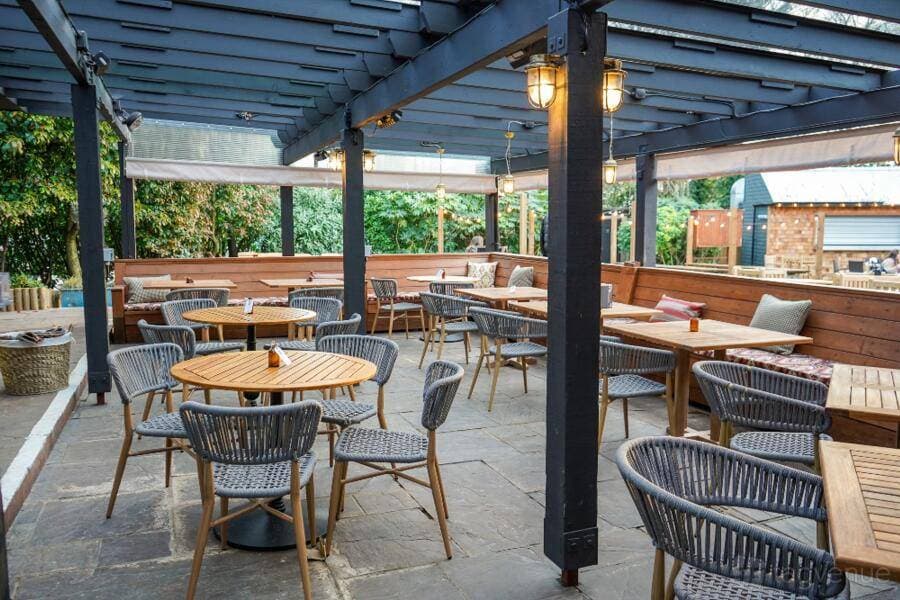 The Plough & Harrow, Long Ditton 48