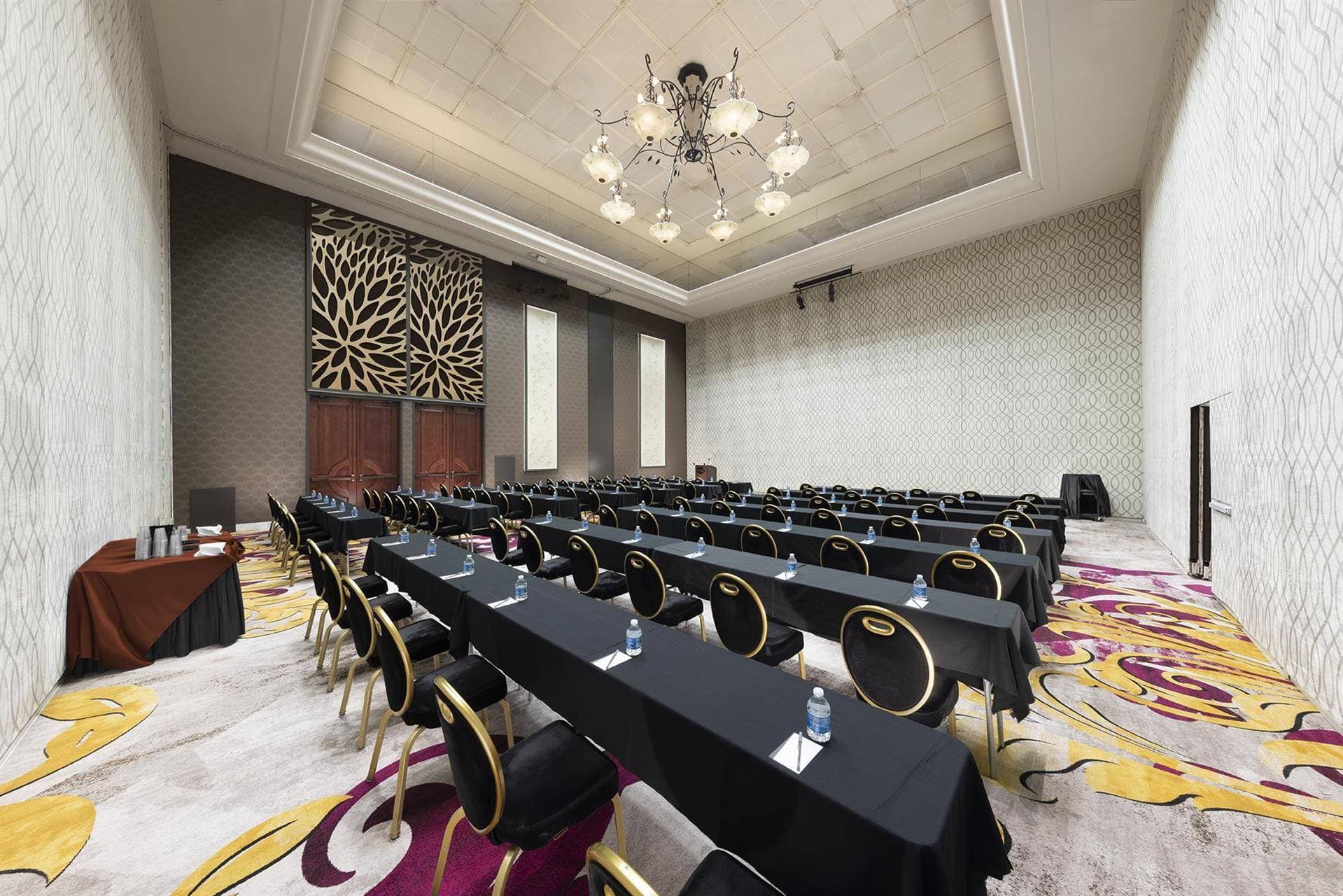 Peppermill Resort Spa Casino, World Hotels Elite 57