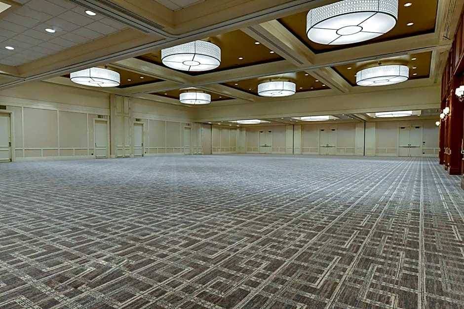 Hilton Dallas Lincoln Centre 11