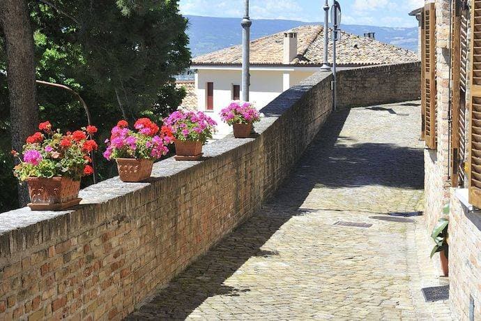 Albergo Diffuso Borgo Montemaggiore 8