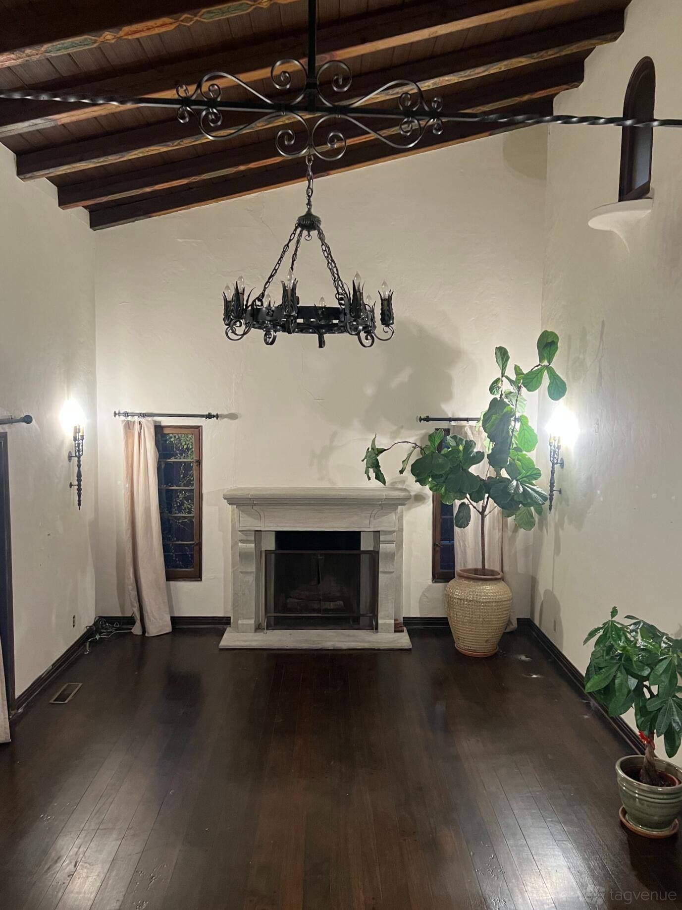 1929 Romantic Spanish Home 4