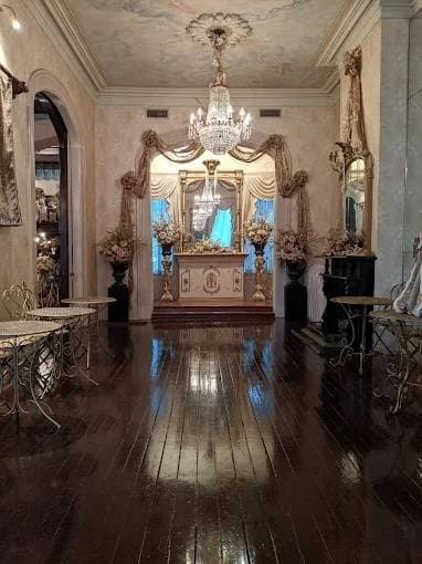 House of Broel's Victorian Mansion and Wedding Chapel 3