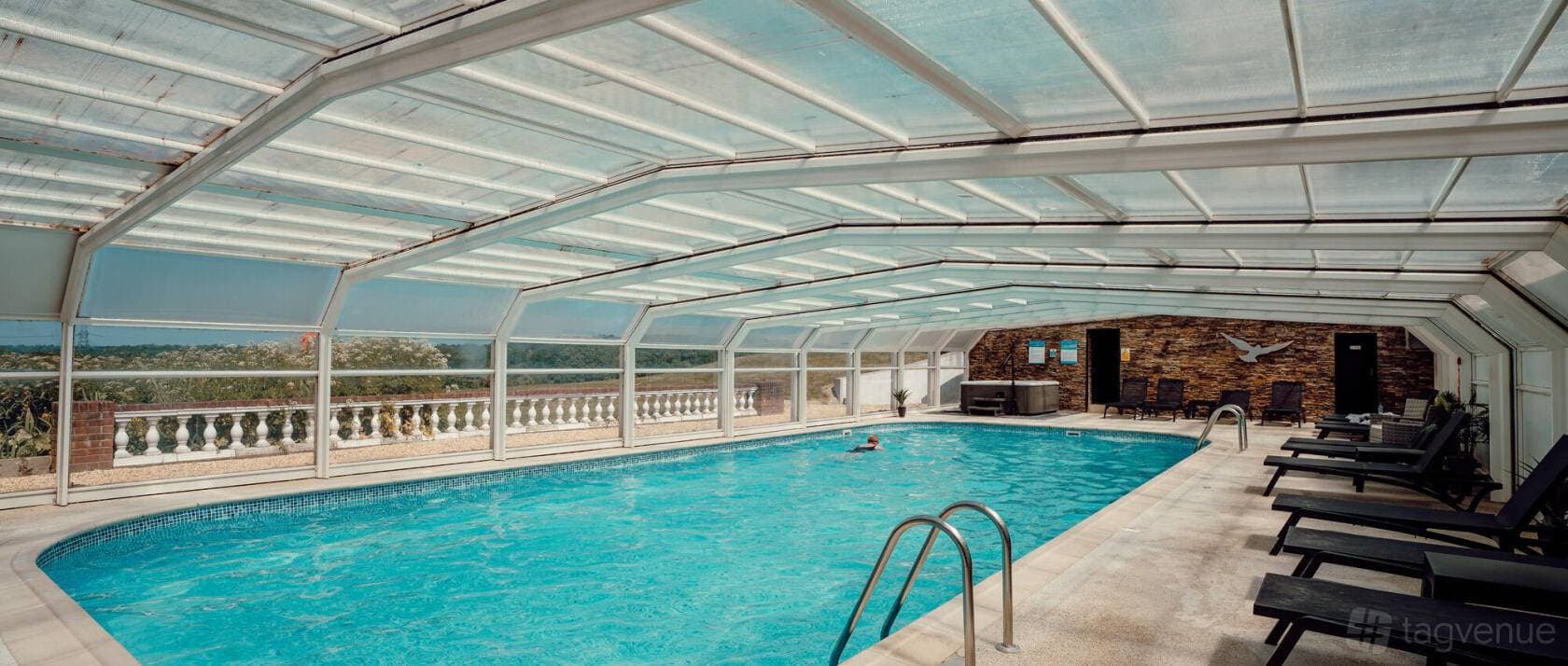 Skylark Country Club 23