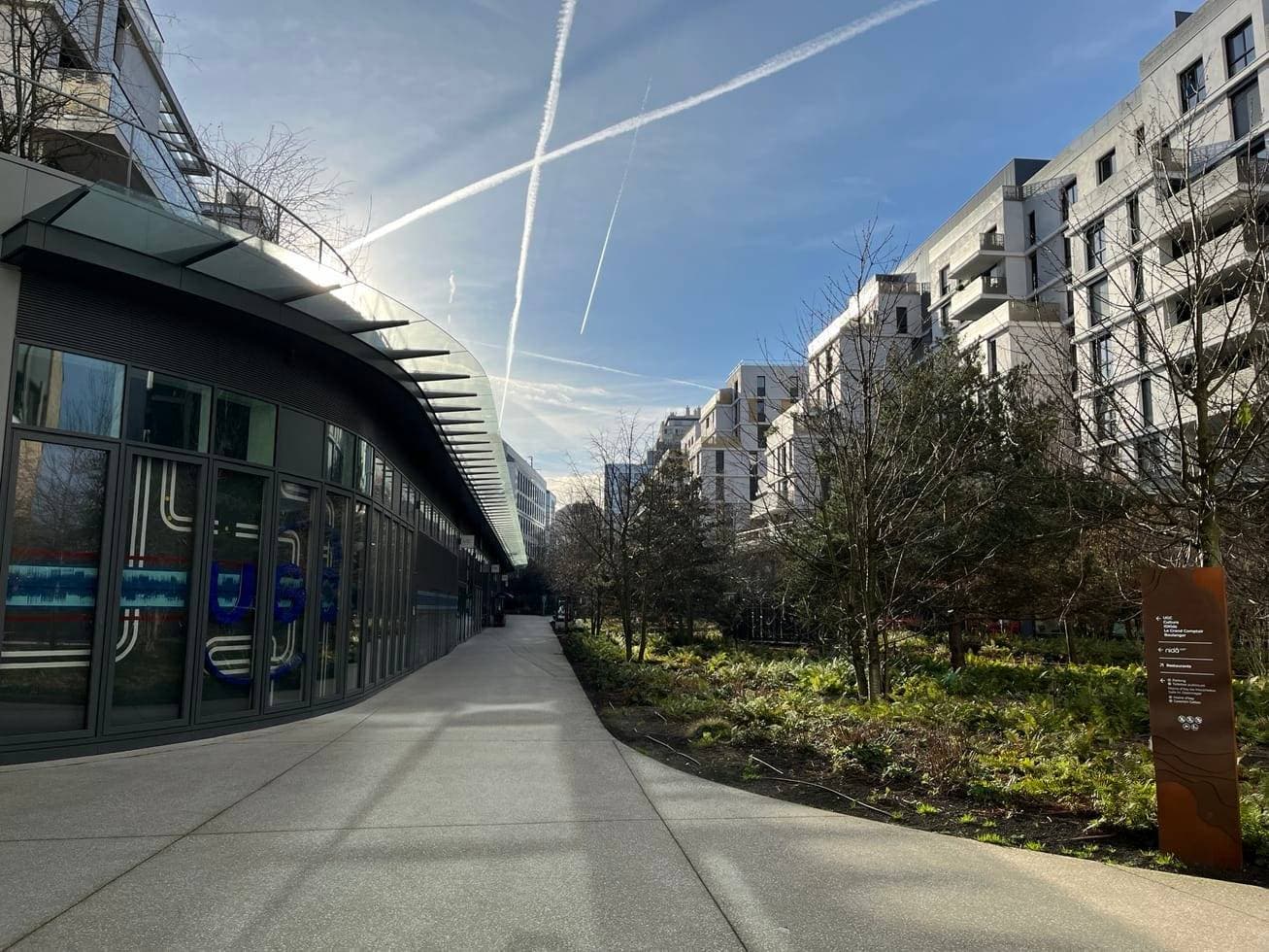 UGC Issy-les-Moulineaux 1