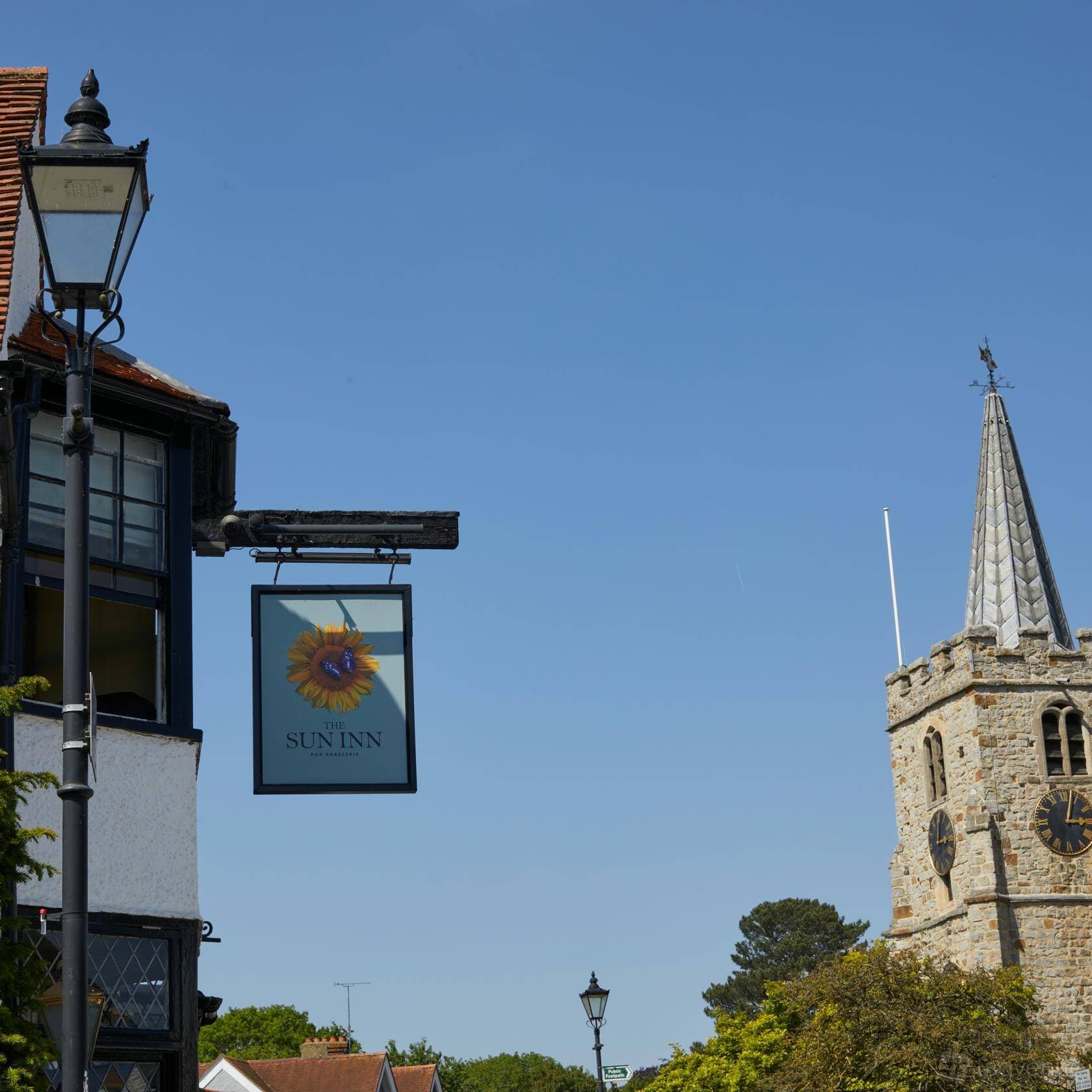 The Sun Inn, Chobham - A Heartwood Inn 23