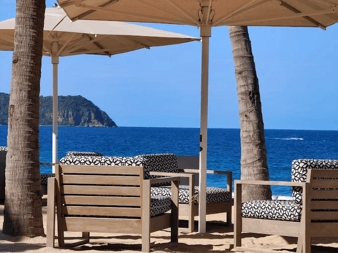 Conrad Punta de Mita 8