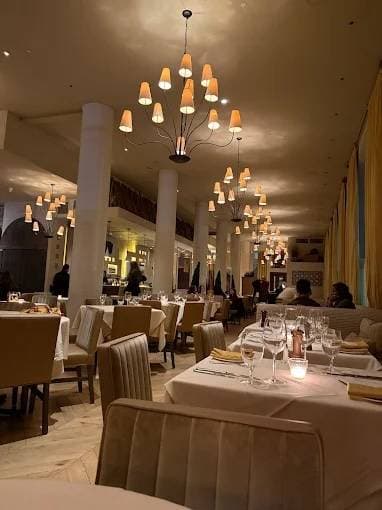 MISTRAL Restaurant Boston 4