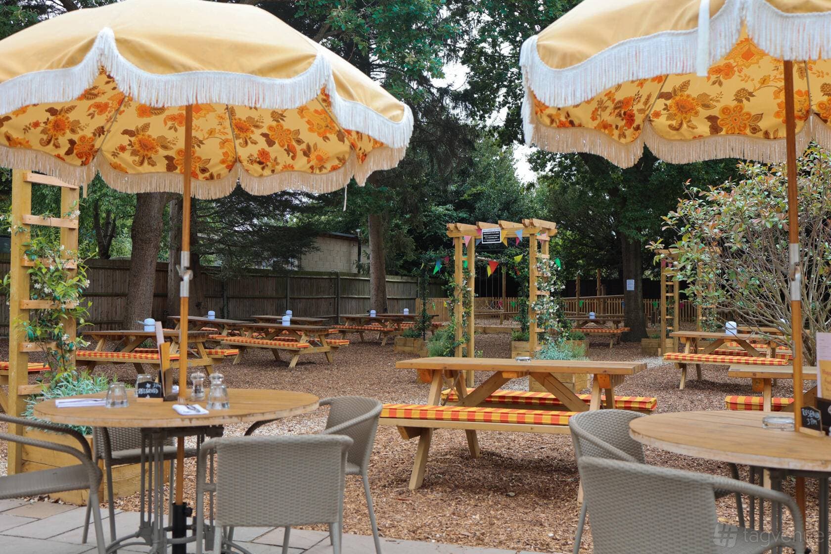 The Plough & Harrow, Long Ditton 36