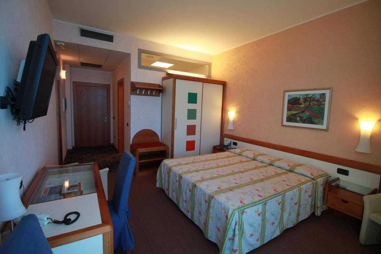 Hotel San Terenzo 10