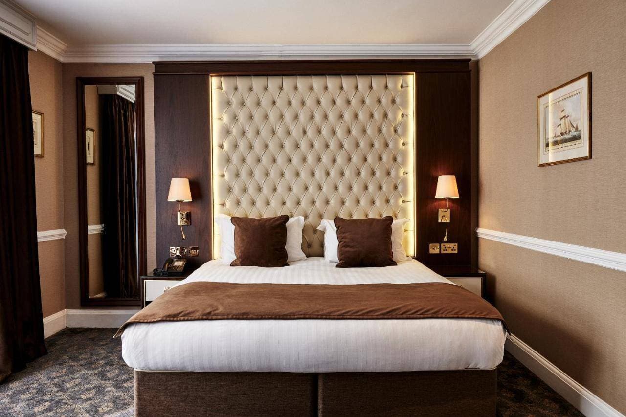 Warren House Hotel 10