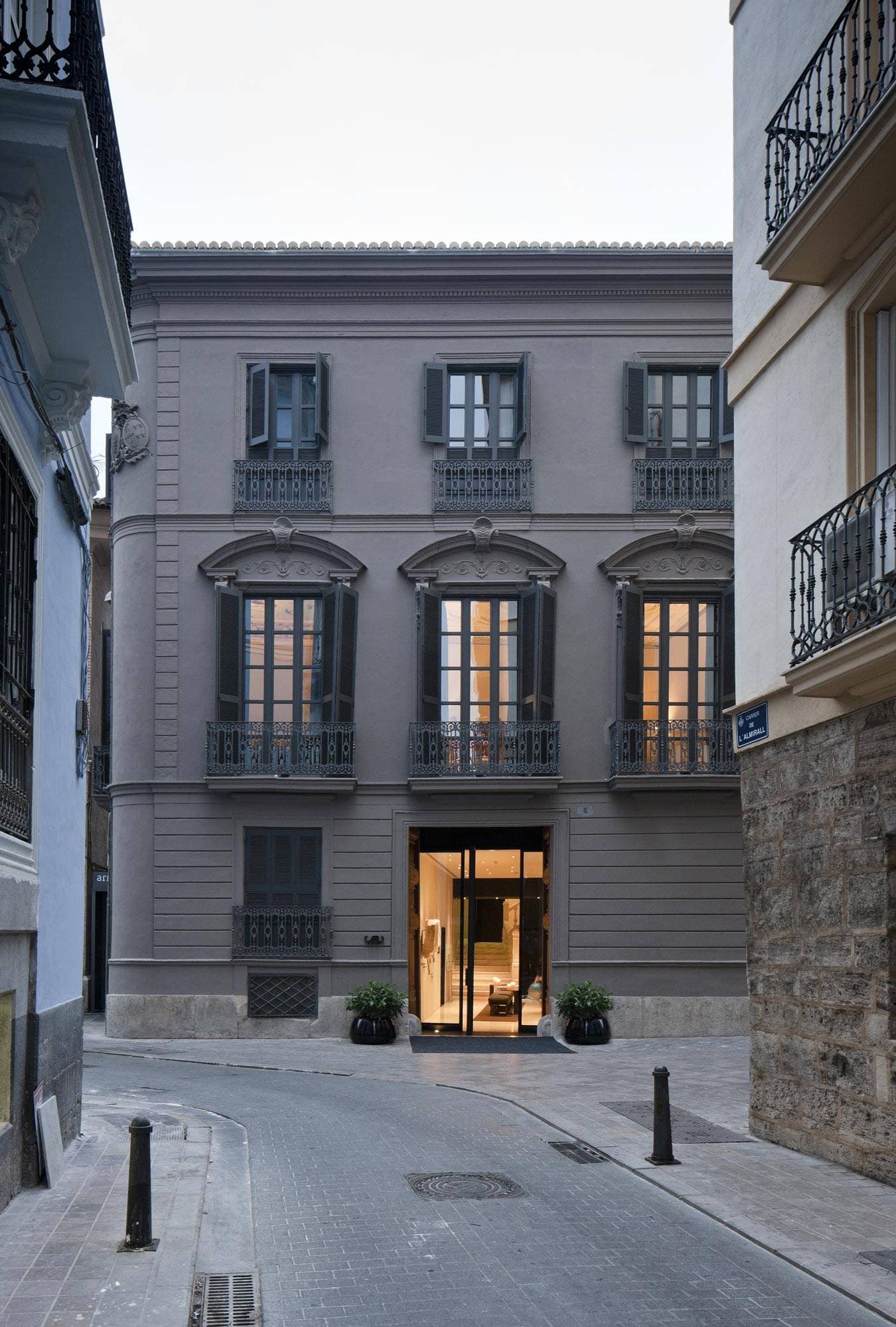 Caro Hotel 1