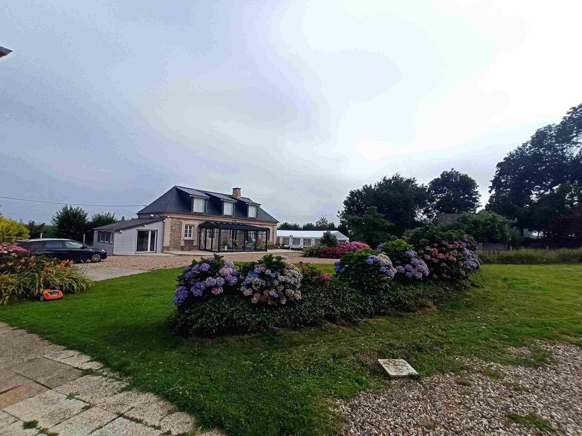 Domaine des Falaises 1