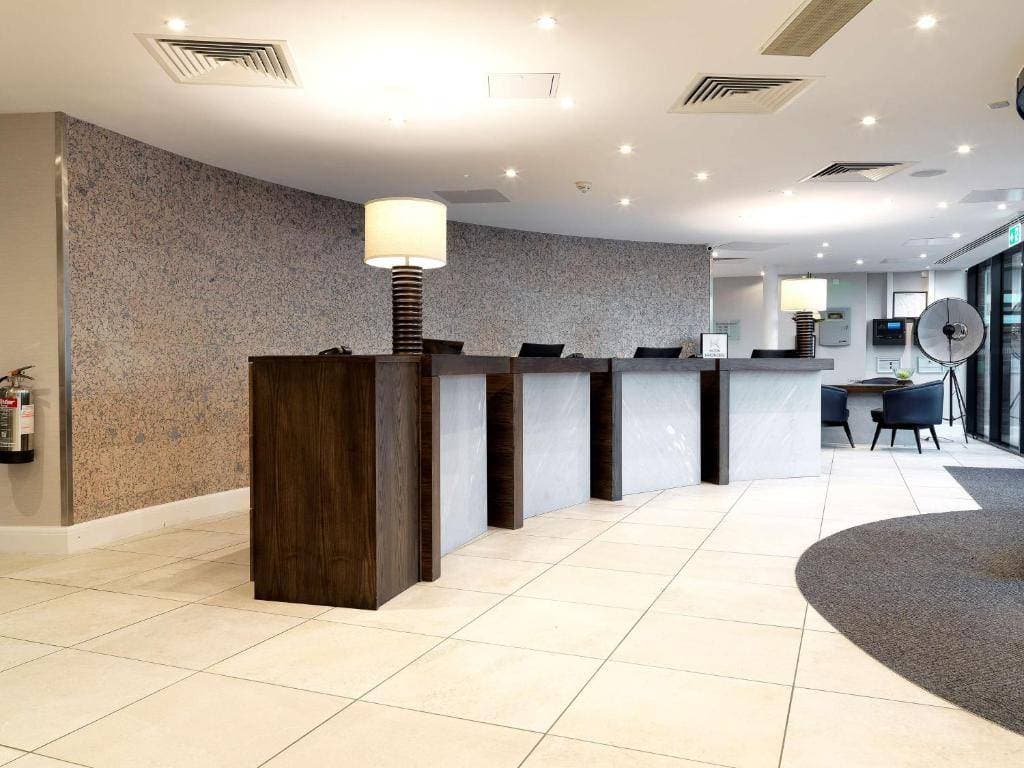 DoubleTree by Hilton Chester 5