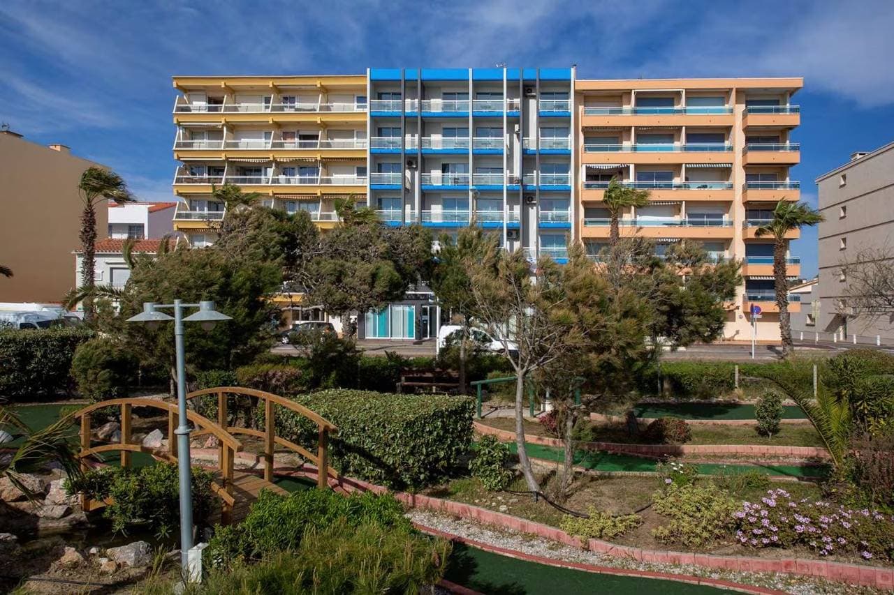 Best Western Plus Hotel Canet-Plage 1