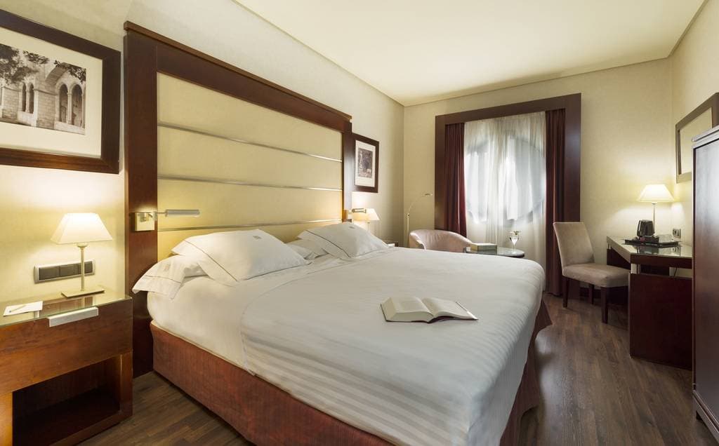 Hotel Badajoz Center 6