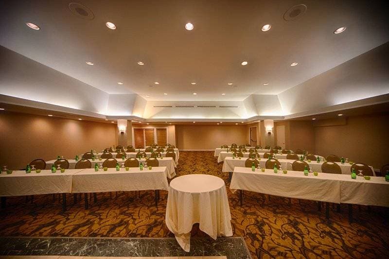 DoubleTree by Hilton Hotel 34