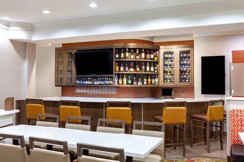 La Quinta Inn & Suites by Wyndham Houston Channelview 35