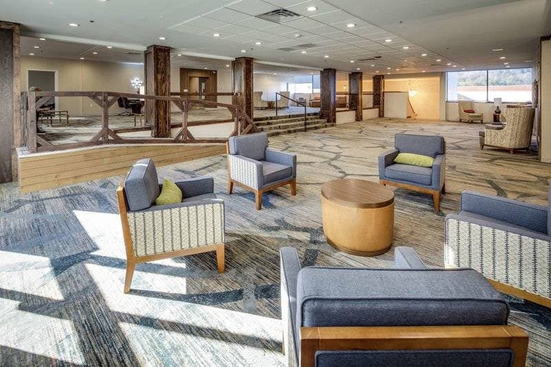 Double Tree by Hilton Huntington 13