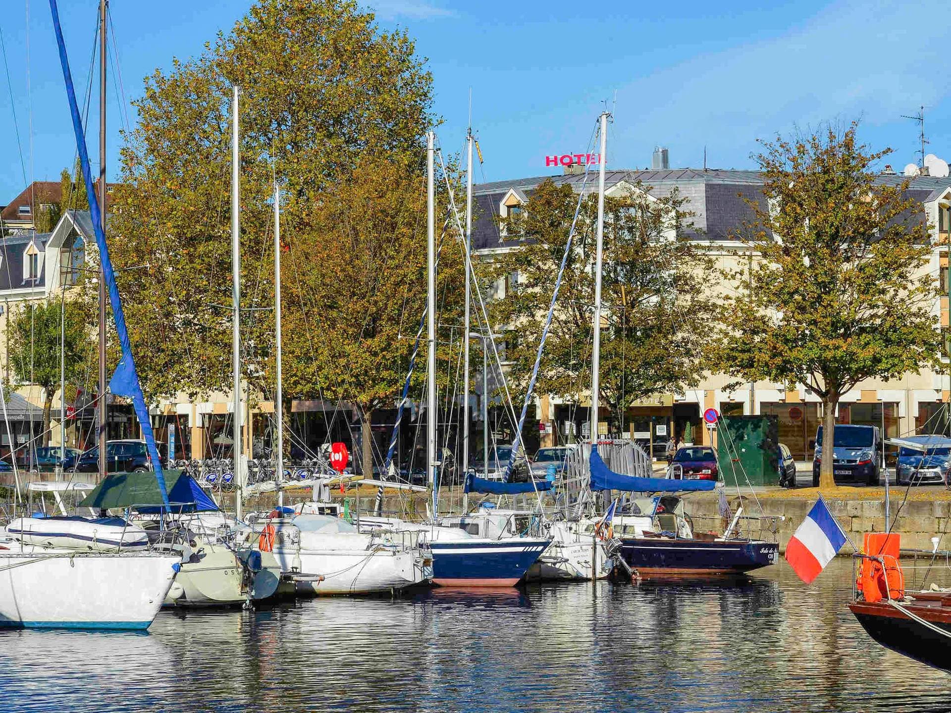 L'Hôtel Mercure Port de Plaisance 1