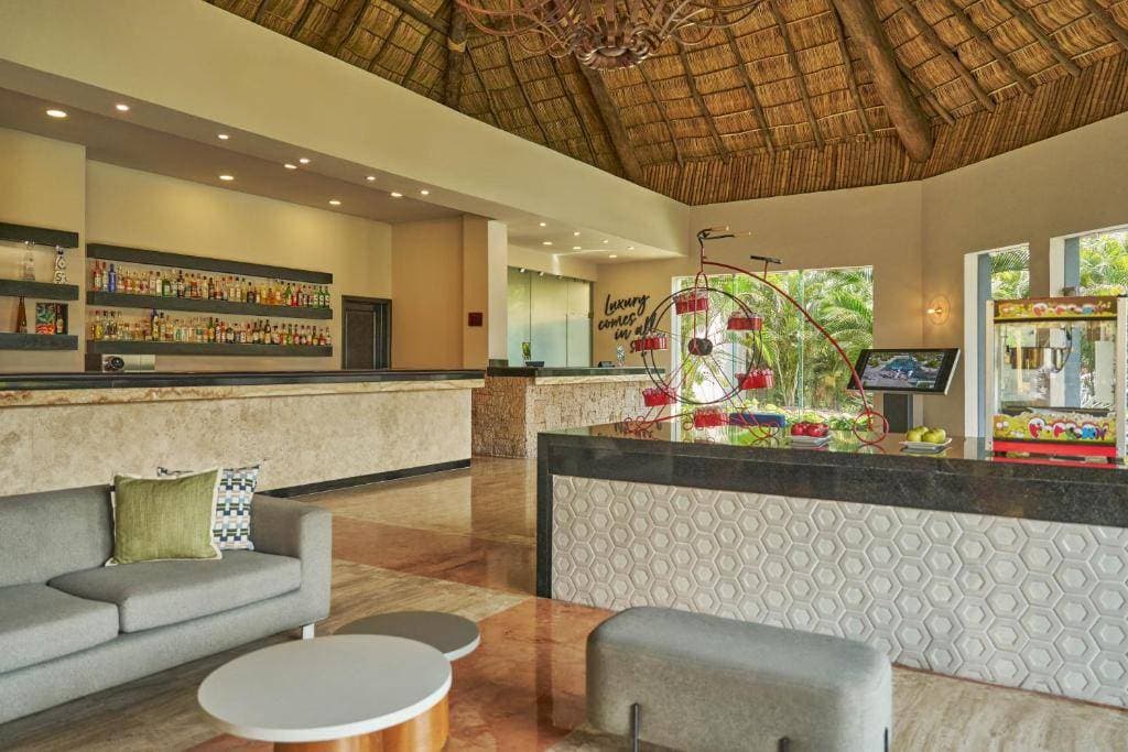 Family Selection at Grand Palladium Vallarta Resort & Spa 7