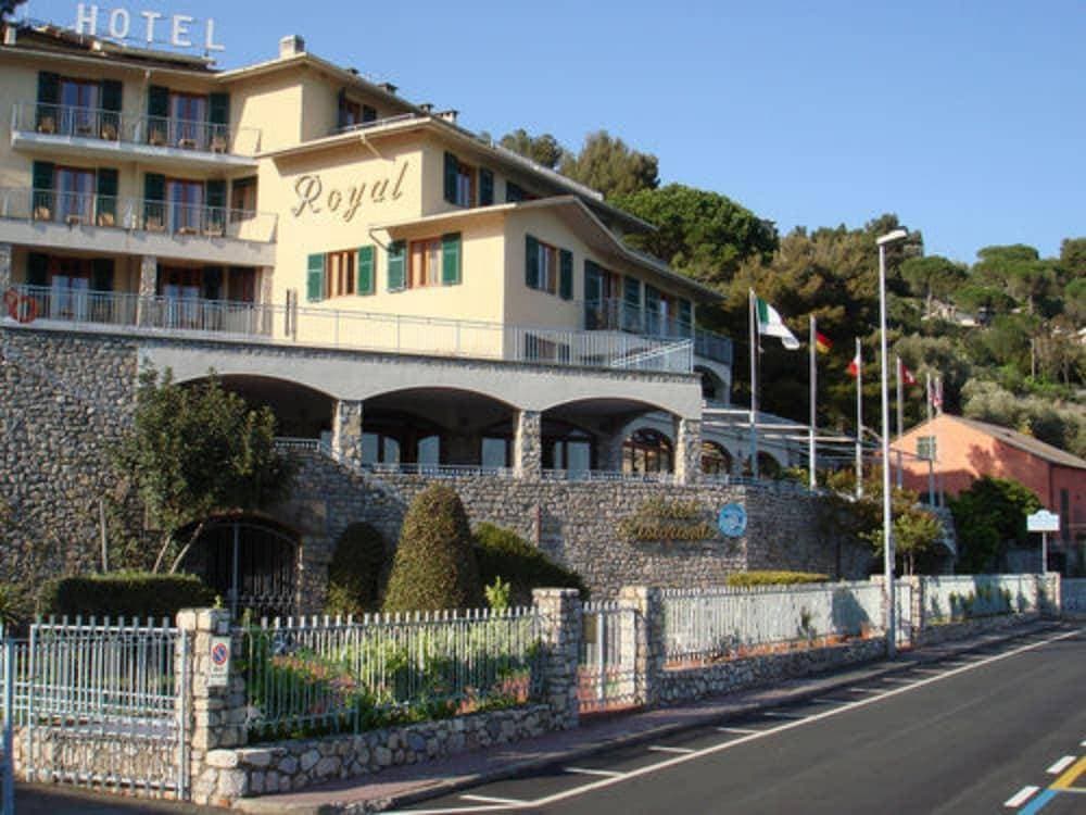Royal Sporting Hotel 2