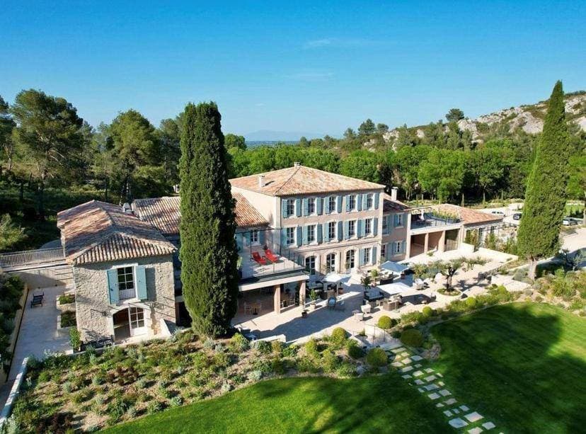 Le Domaine de Valmouriane 1