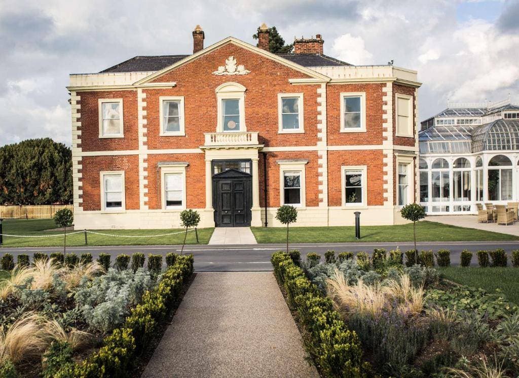 DoubleTree by Hilton Chester 1