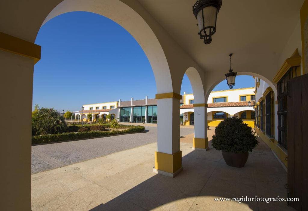 Hotel Cortijo Santa Cruz 7