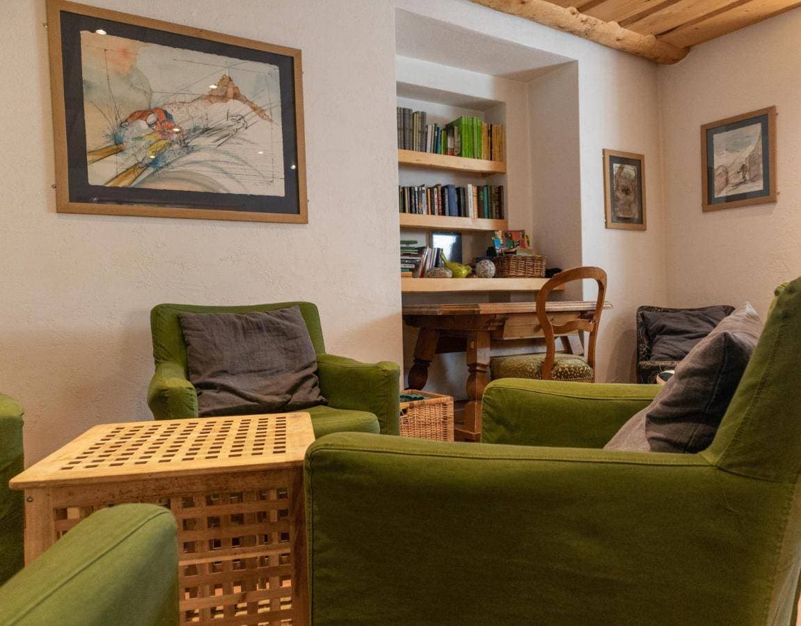 Hotel Bahnhof 6