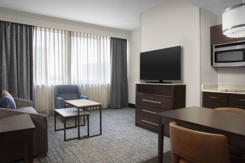 Homewood Suites by Hilton Dallas Downtown 25