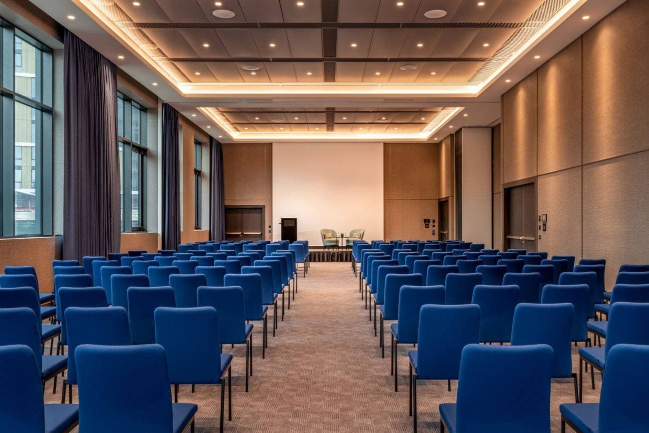 Geneva Marriott Hotel 9