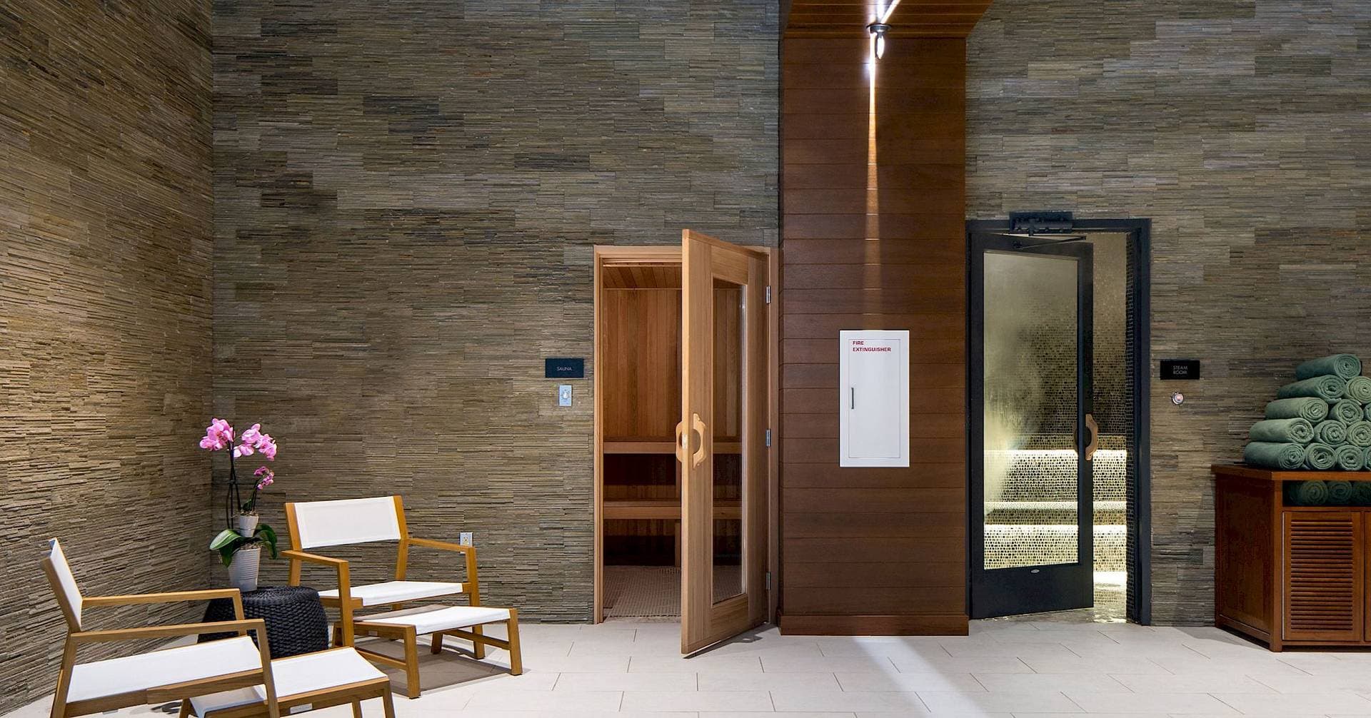 The Porter Portland, Curio Collection by Hilton 22